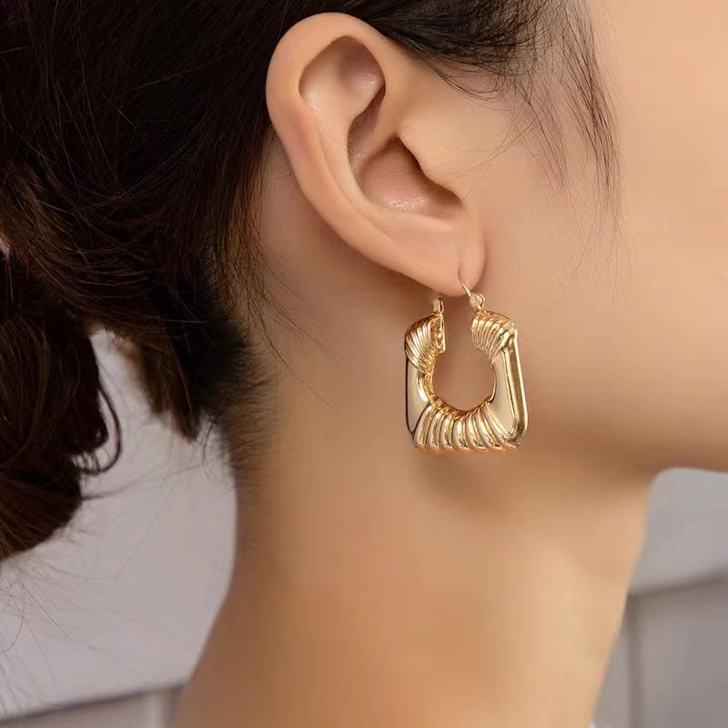 Vintage Style U Shape Bundle Texture Hoops