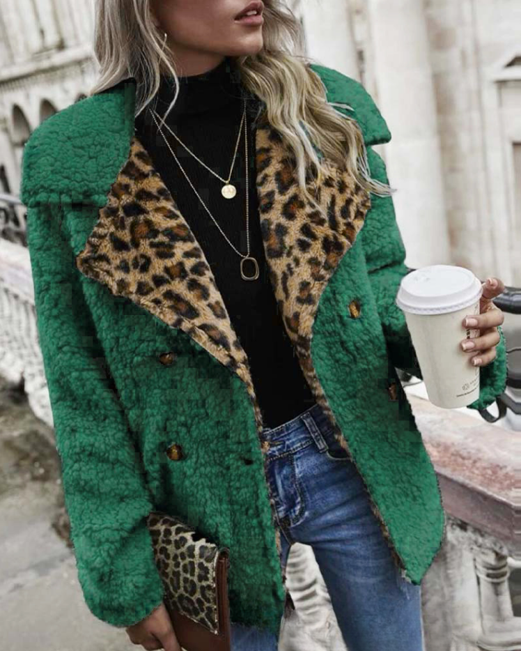 2026 Fashionable Lambswool Leopard Print Coat