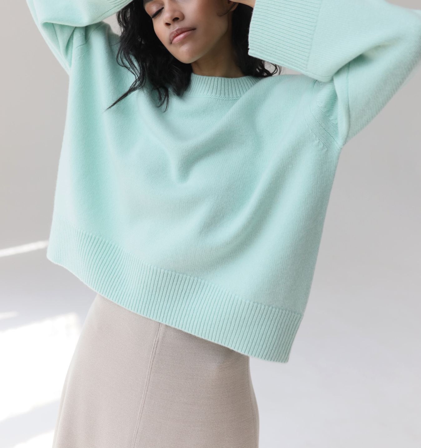 2025 new🔥 autumn and winter loose crew neck sweater