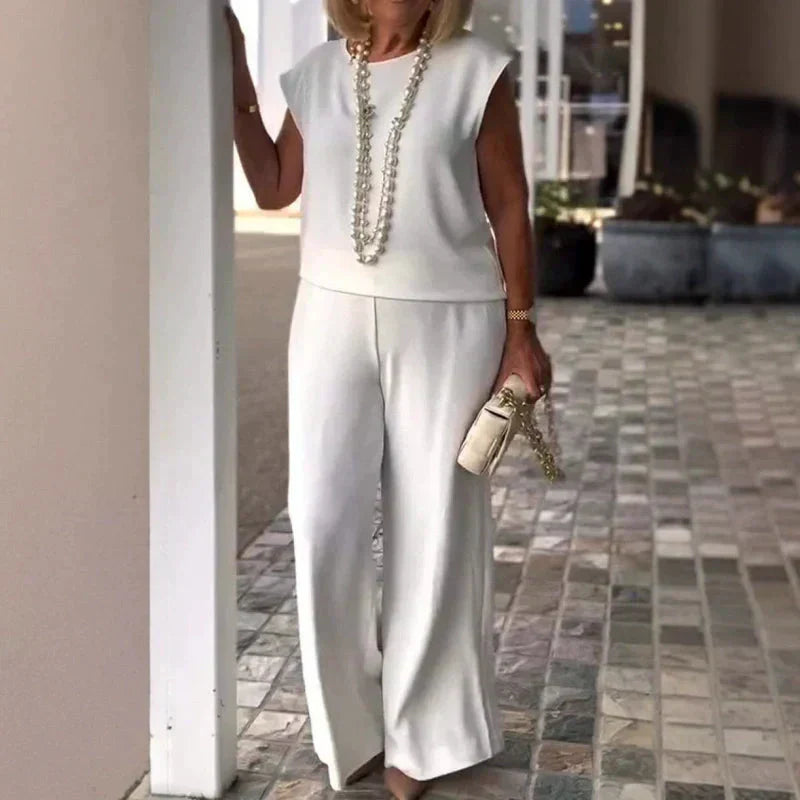 Women's Two-Piece Linen-Cotton Top And Pants