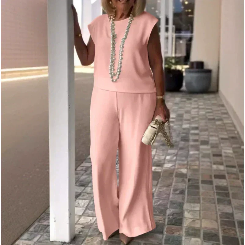 Women's Two-Piece Linen-Cotton Top And Pants