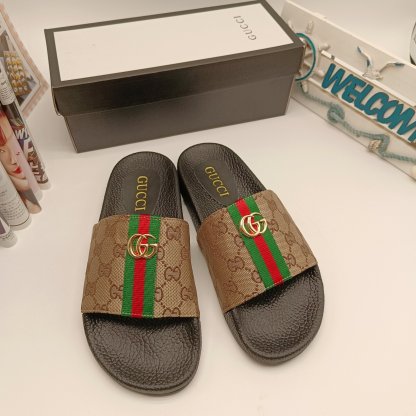 DOUBLE G Supreme Monogram Slide Sandals
