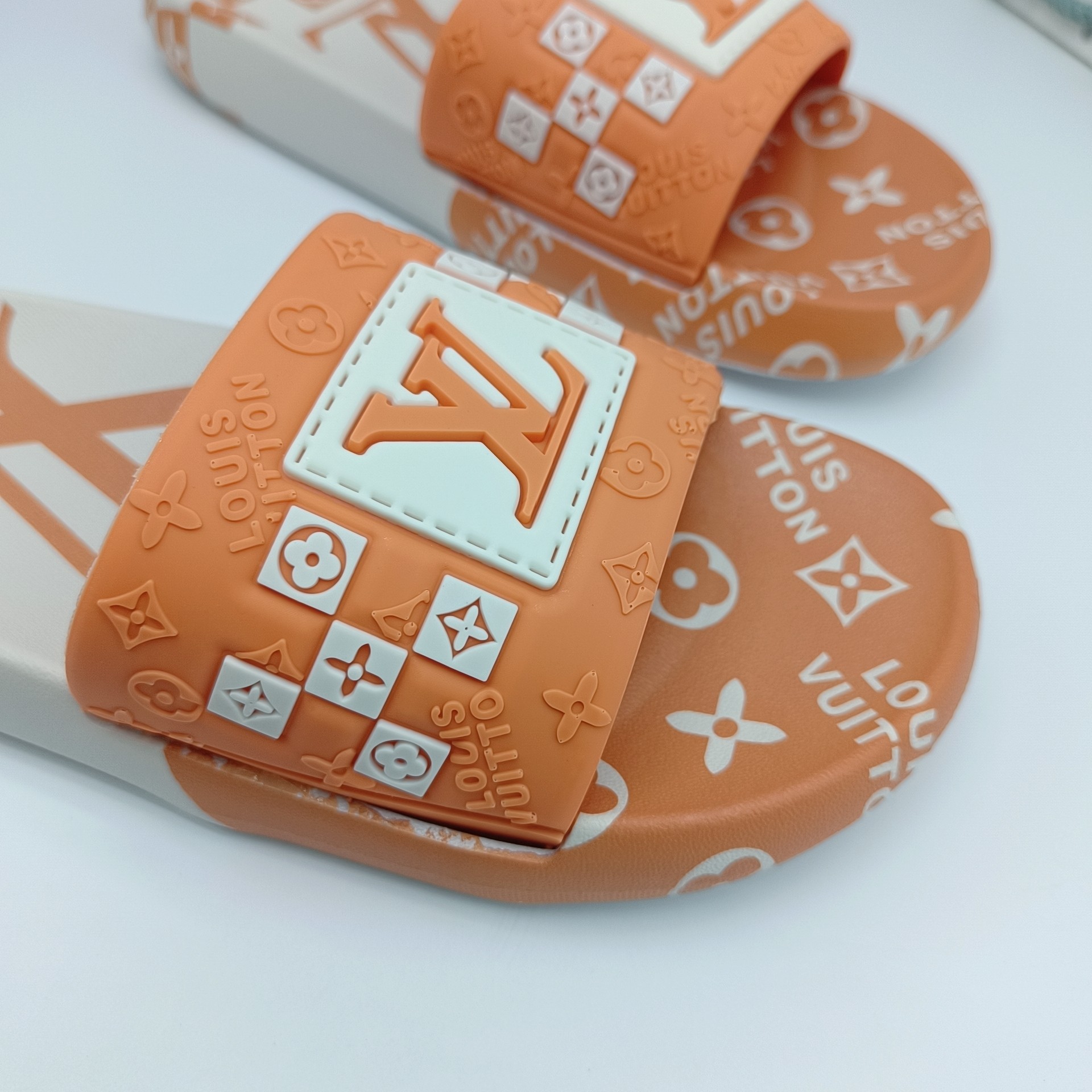 Monogram Logo Slippers