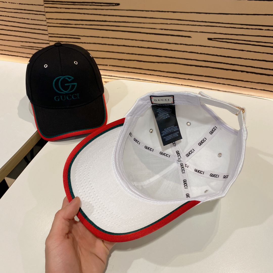 FASHION DOUBLE G DOME BASEBALL CAP