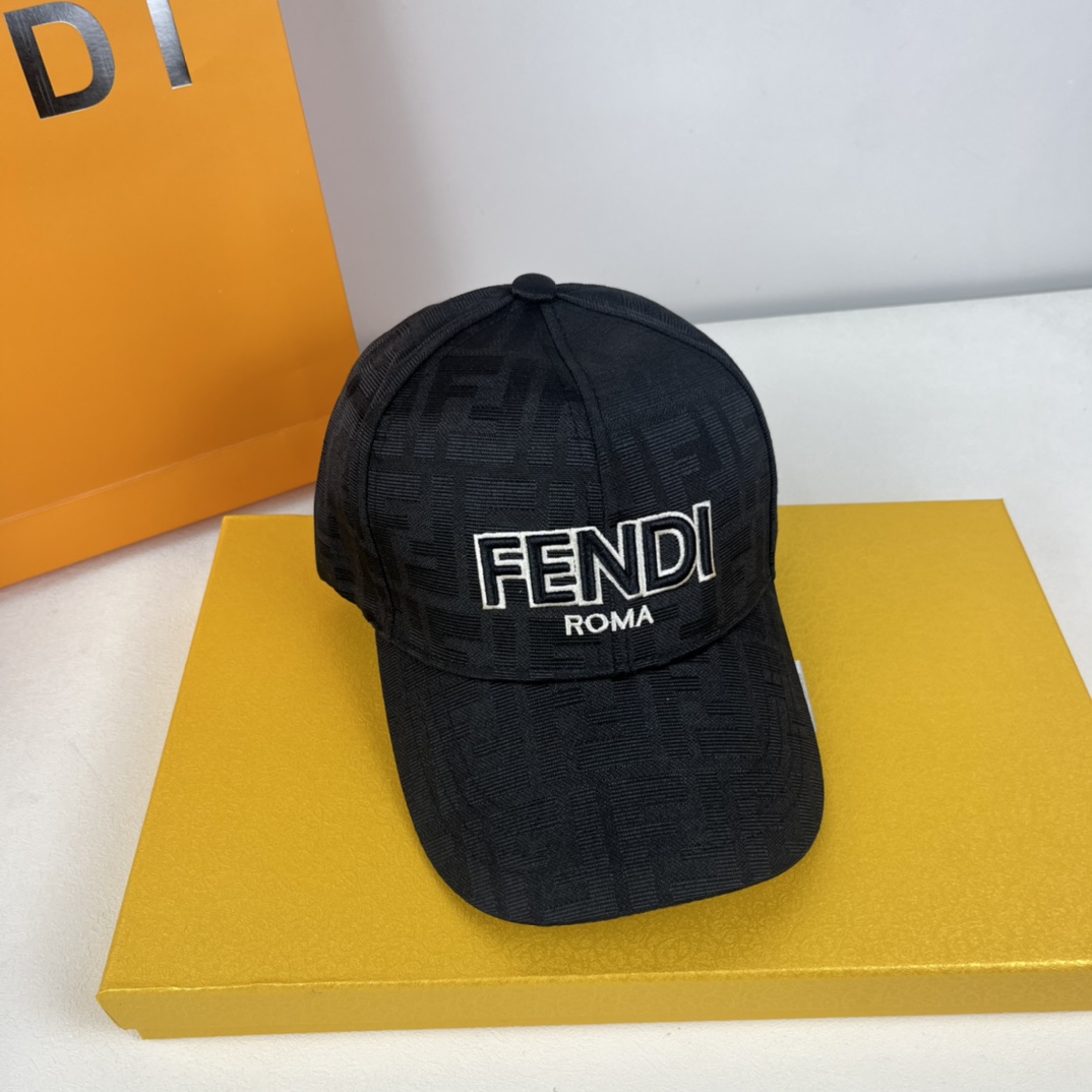FASHIONABLE BRITISH BASEBALL CAP
