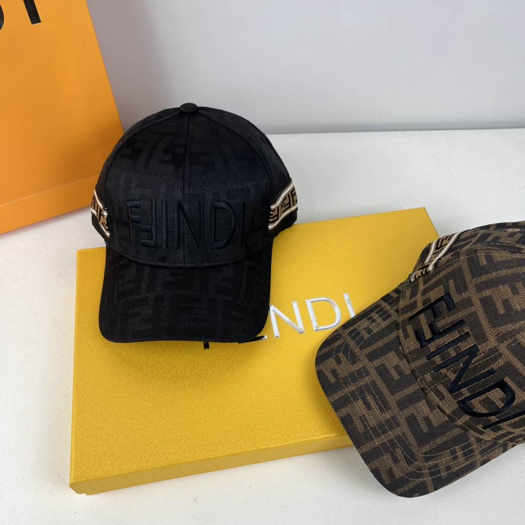 FASHIONABLE BRITISH BASEBALL CAP