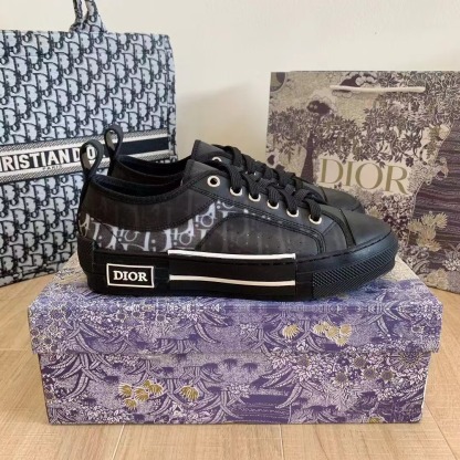 B23 Low-Top Sneaker Black Oblique Canvas