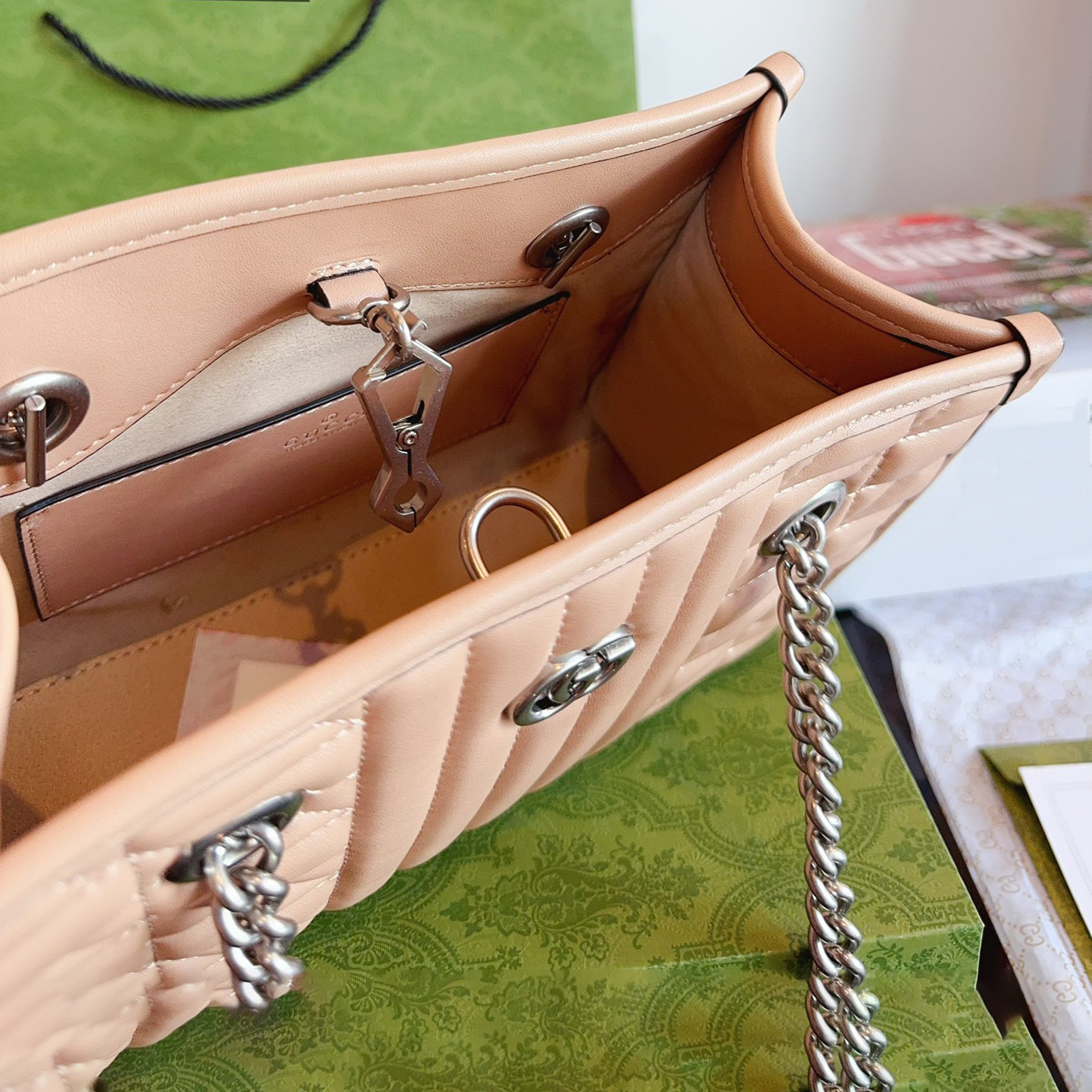 Matelasse GG Marmont Tote Bag