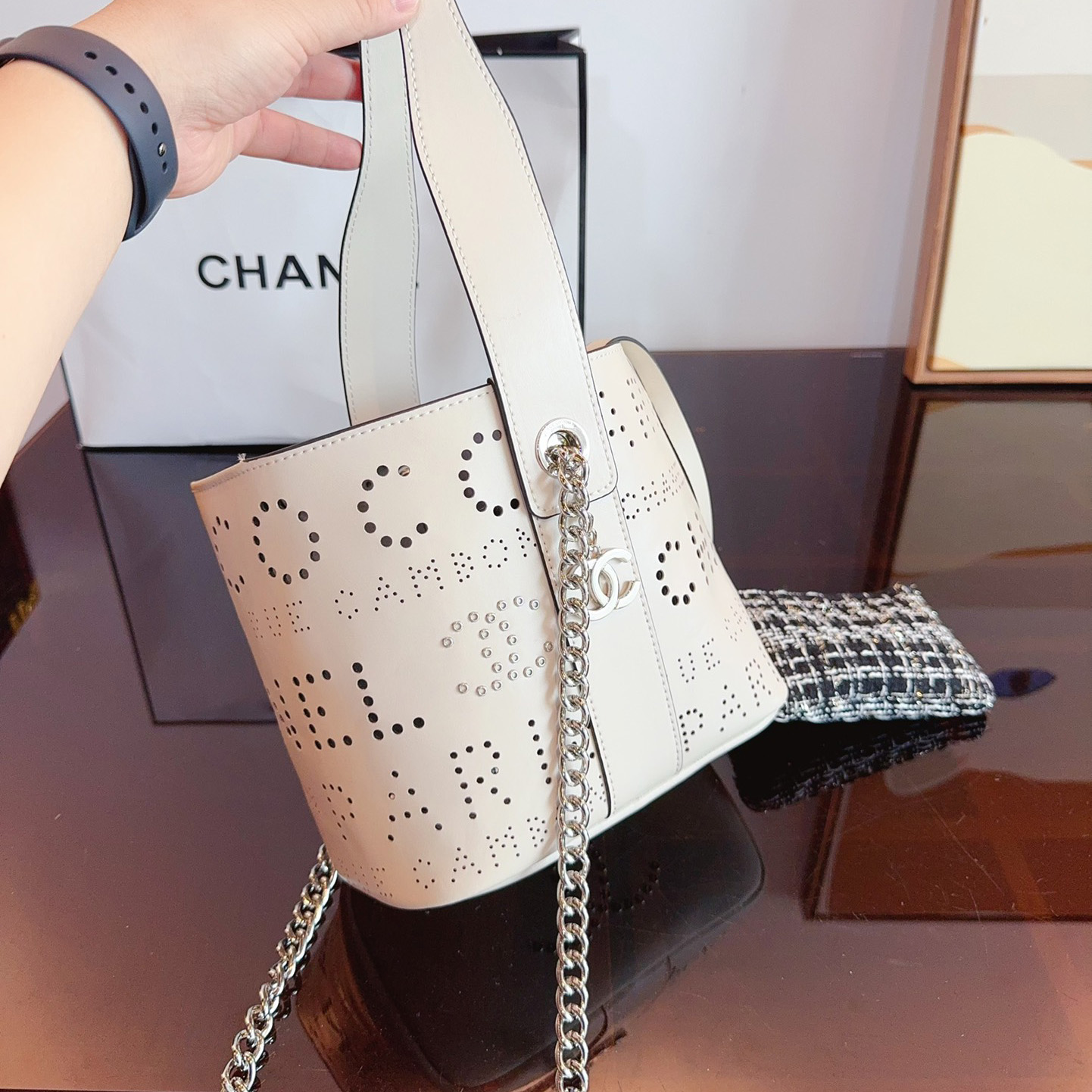 Calfskin Tweed Small Piercing Light Bucket Bag