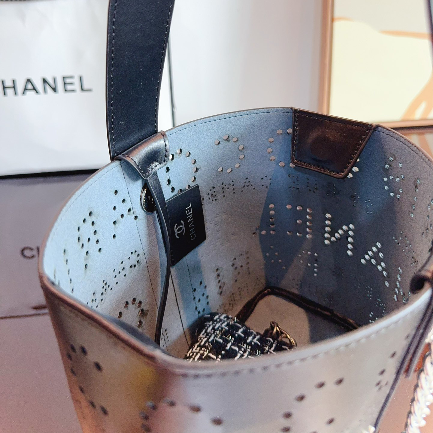 Calfskin Tweed Small Piercing Light Bucket Bag