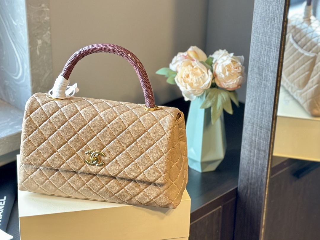 Caviar Lizard Embossed Quilted Small Coco Handle Flap