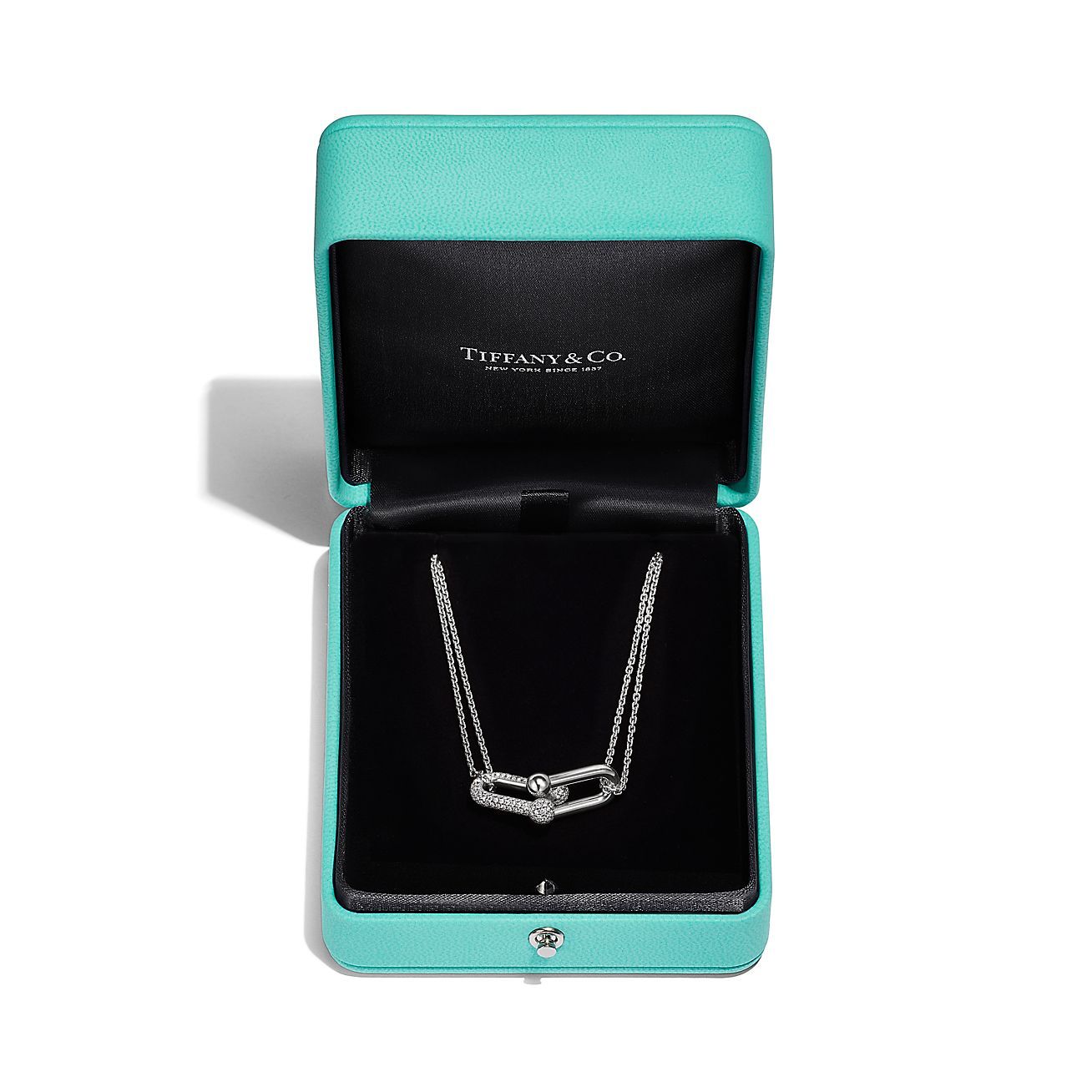 HardWear Link Pendant in White Gold with Pave Diamonds