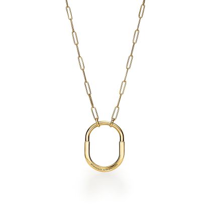 Lock Pendant in Yellow Gold with Diamonds, Large