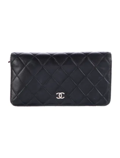 2011-2012 Interlocking Logo Wallet