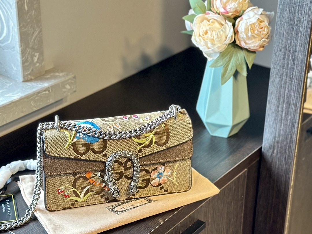 Small Dionysus Jumbo GG Shoulder Bag