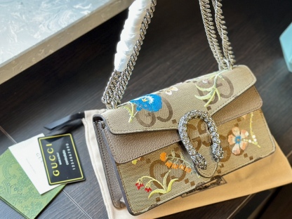 Small Dionysus Jumbo GG Shoulder Bag