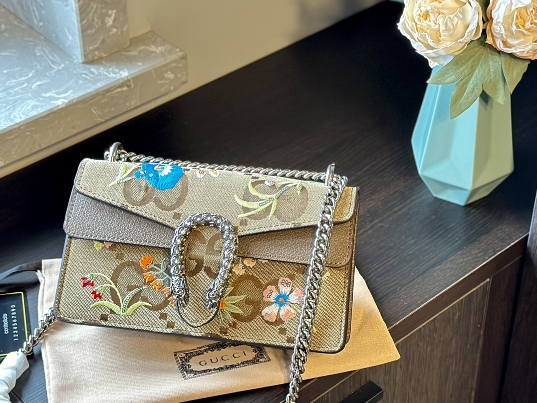 Small Dionysus Jumbo GG Shoulder Bag