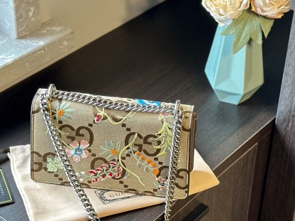 Small Dionysus Jumbo GG Shoulder Bag