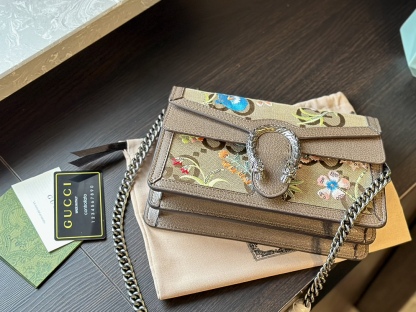 Small Dionysus Jumbo Shoulder Bag