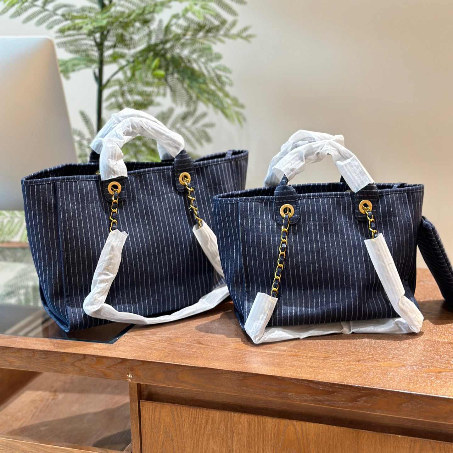 Shopping Bag