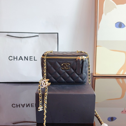 Clutch with Chain
