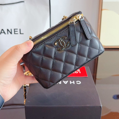 Clutch with Chain