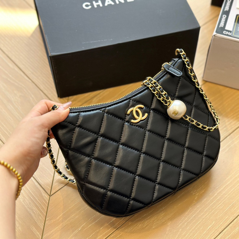 Hobo Handbag