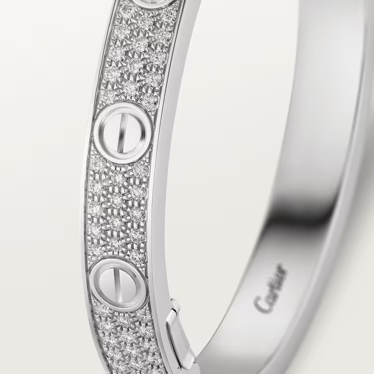 LOVE BRACELET