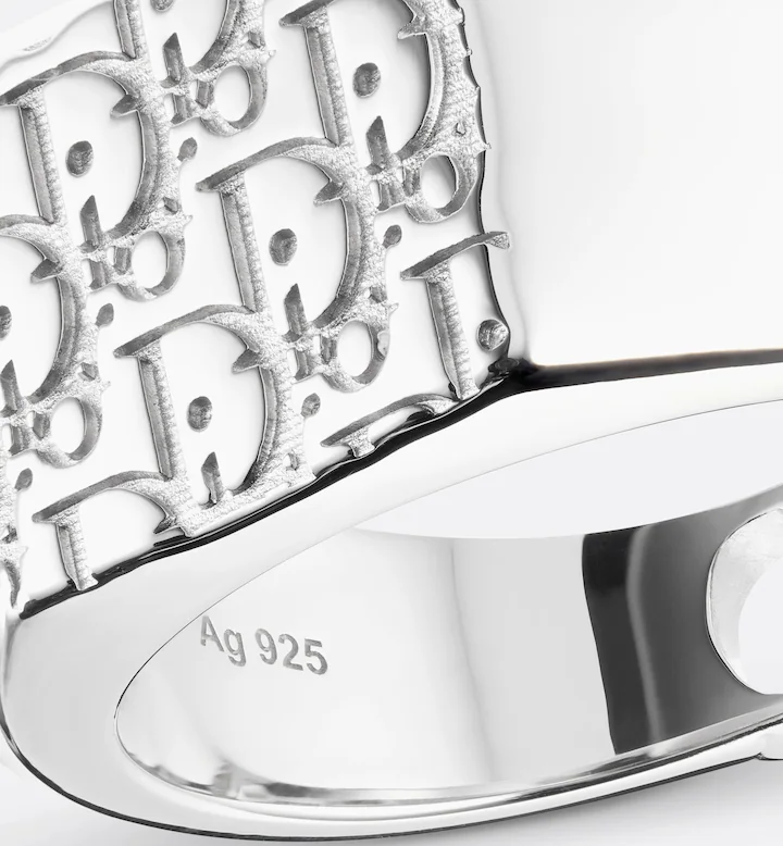Oblique Signet Ring