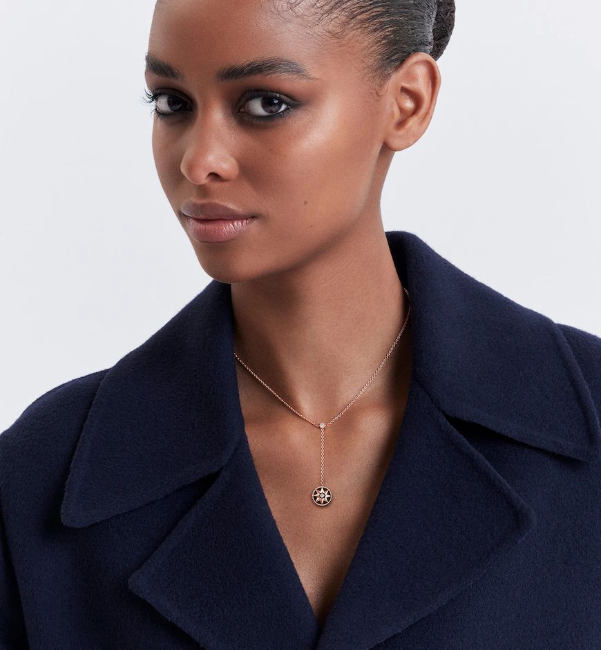Rose des Vents Necklace