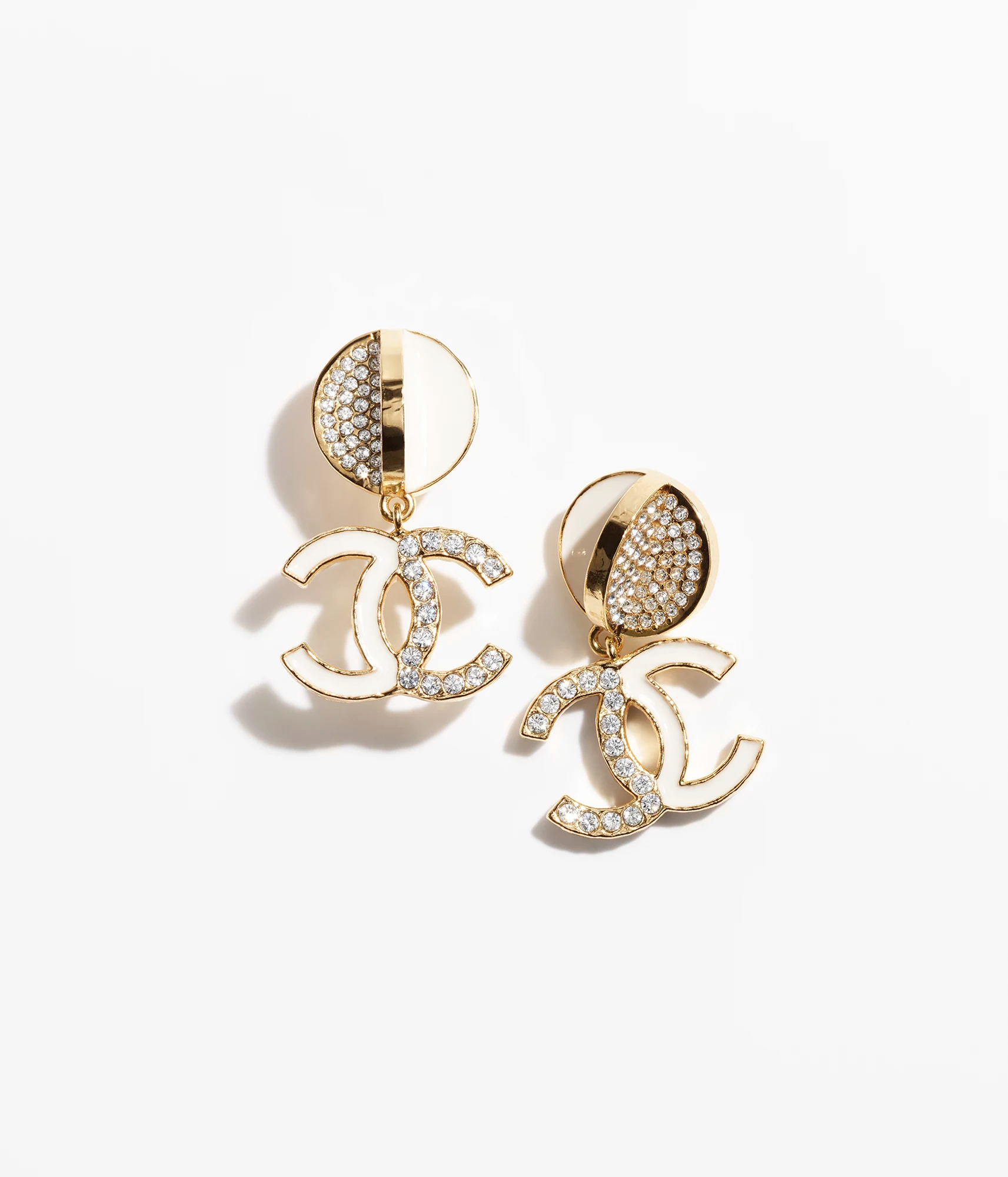 PENDANT EARRINGS