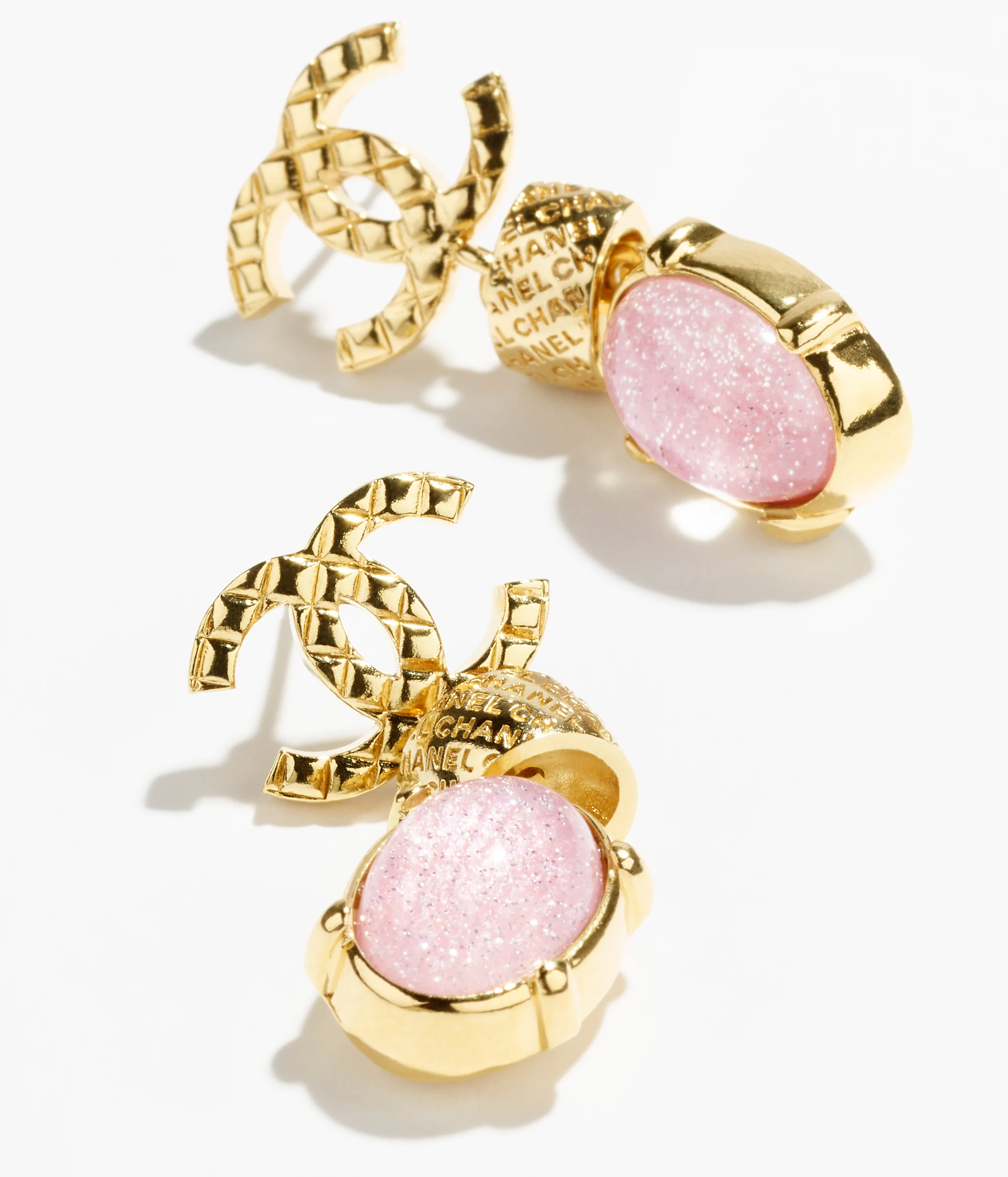 PENDANT EARRINGS