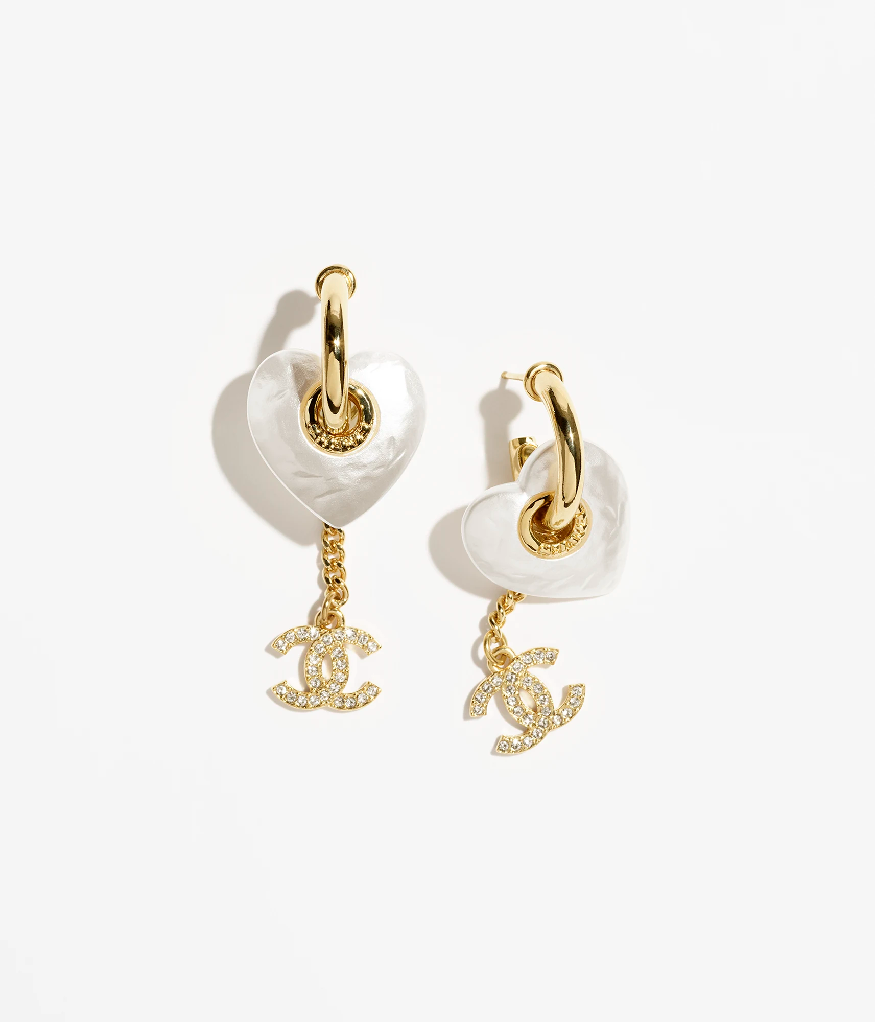 PENDANT EARRINGS