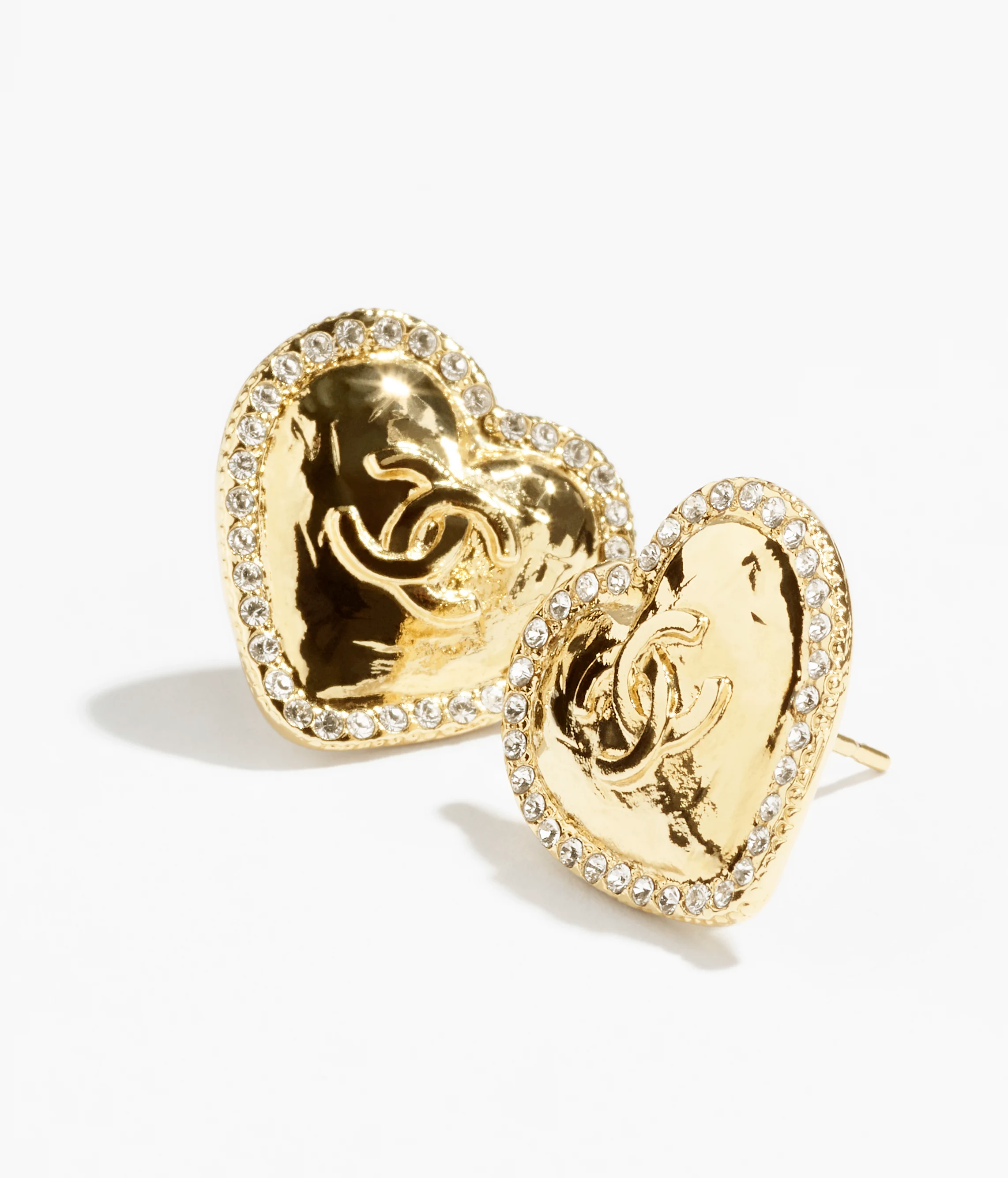 STUD EARRINGS