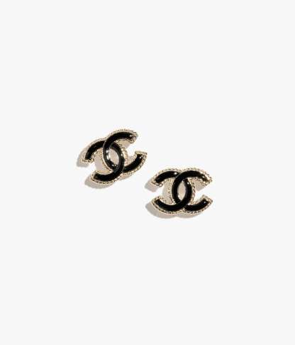 STUD EARRINGS