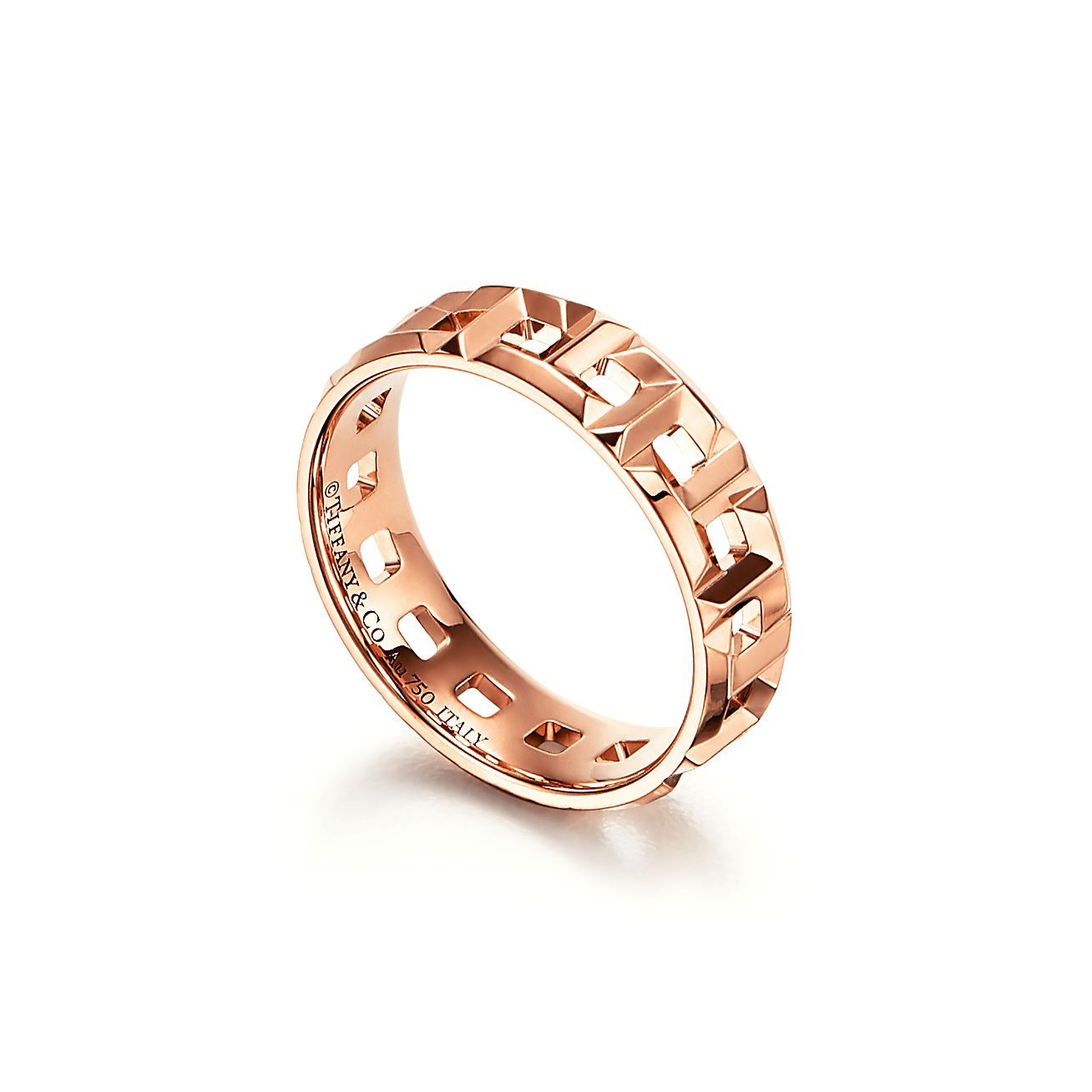 T True Wide Ring