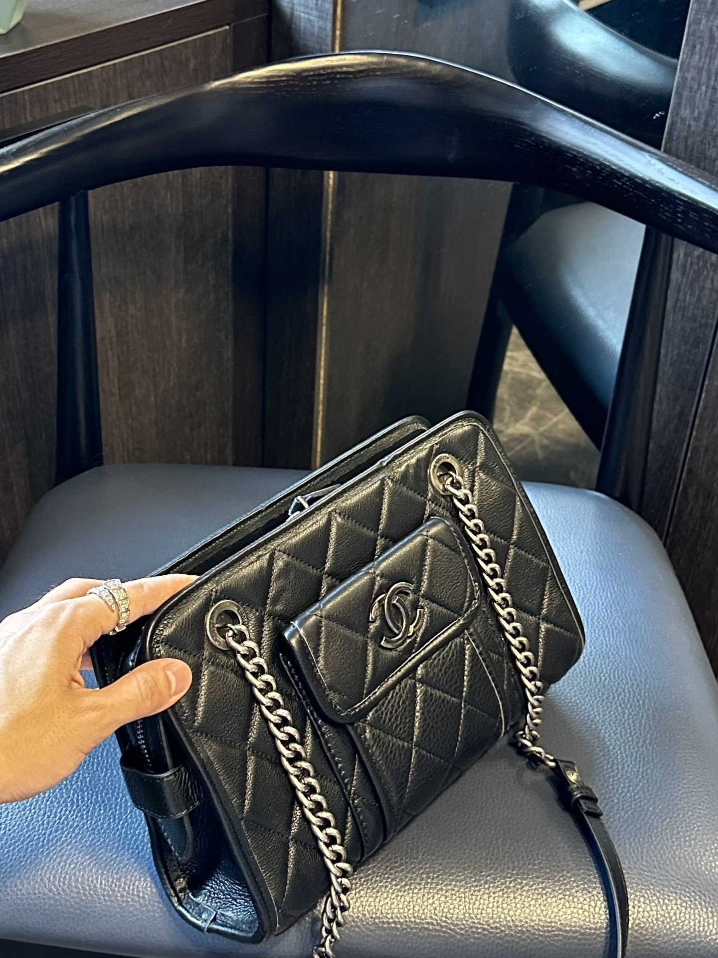 Calfskin Quilted Small Casual Riviera Zip Shoulder Bag Black