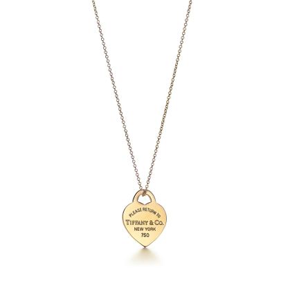Return to 庐 Heart Tag Pendant in Yellow Gold