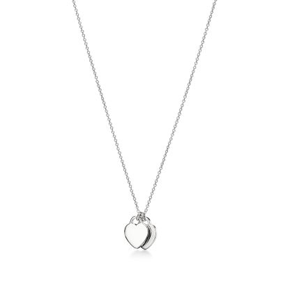 Return to 庐 Red Double Heart Tag Pendant in Silver with a Diamond, Mini