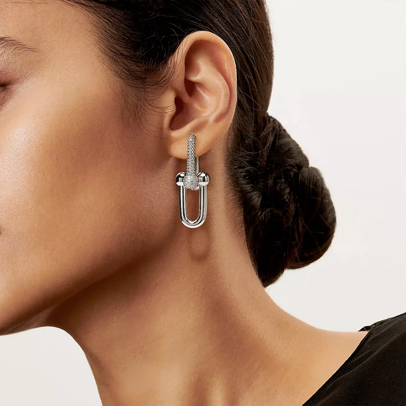 HardWear Link Earrings in White Gold with Pave Diamonds