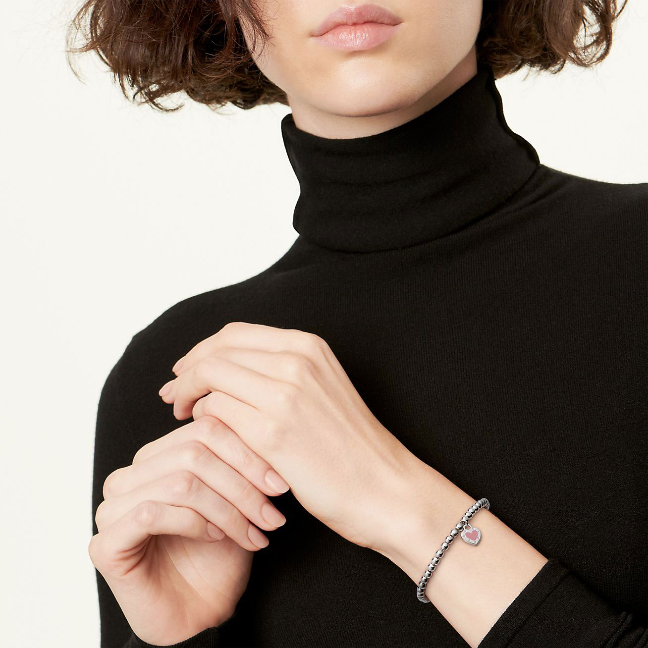 Return to 庐 Love  Pink庐 Heart Tag Bead Bracelet in Silver