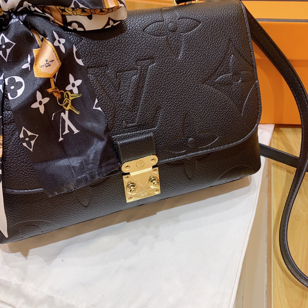 Monogram M45976 Madeleine