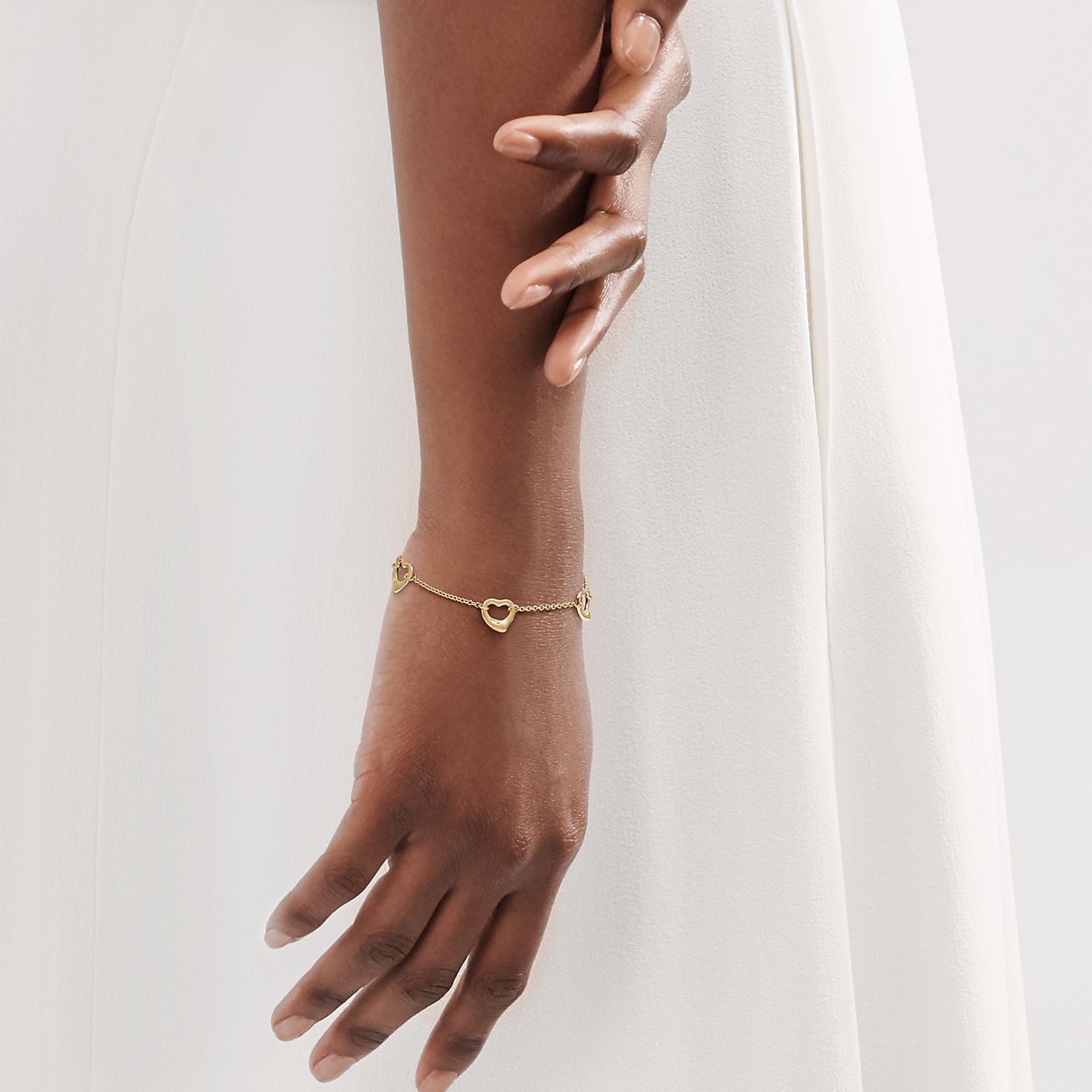 Elsa Peretti庐 Open Heart Bracelet