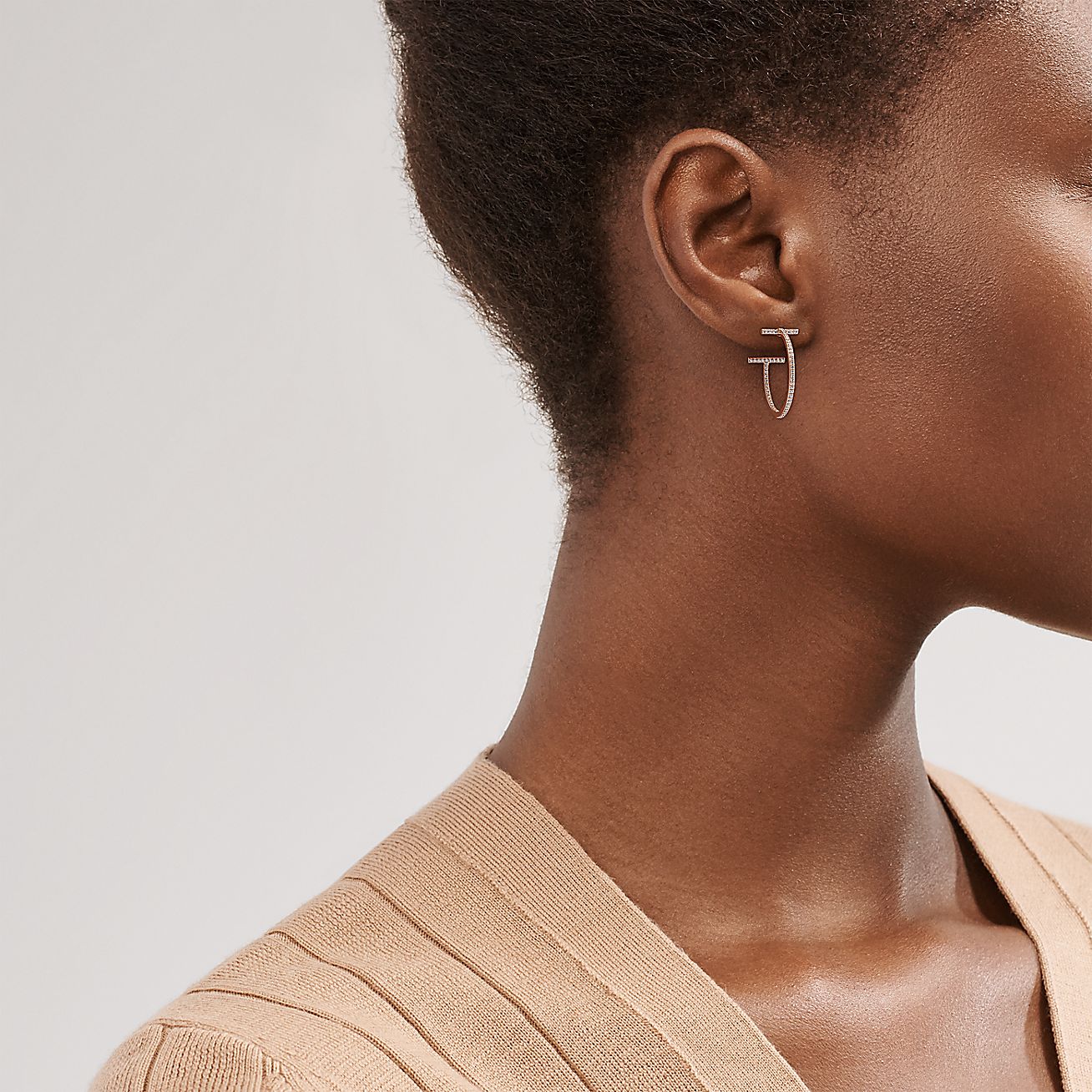 T Diamond Hoop Earrings in 18k Rose Gold