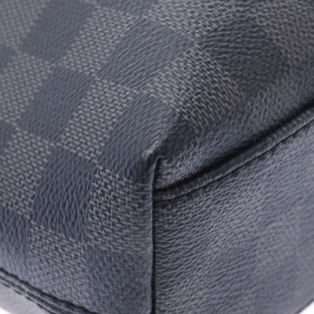Anton Tote N40000