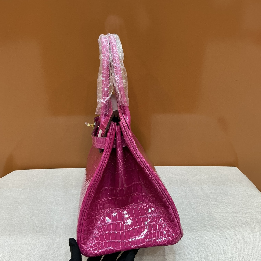 Birkin 30 Bag Graphite Niloticus Crocodile with Gold Hardware