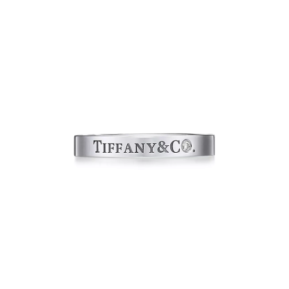 & Co.庐 Band Ring in Platinum with a Diamond