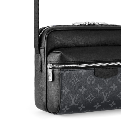 Outdoor Messenger M30233