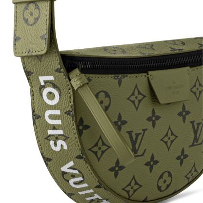 Moon Crossbody M23838