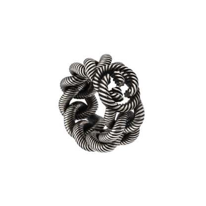 SILVER RING WITH INTERLOCKING G